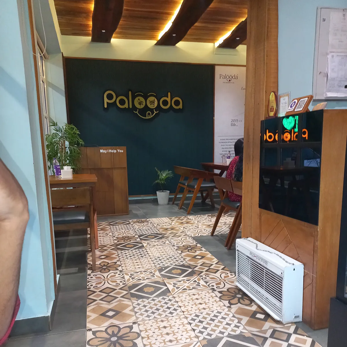 Palooda Kannur Store Reception