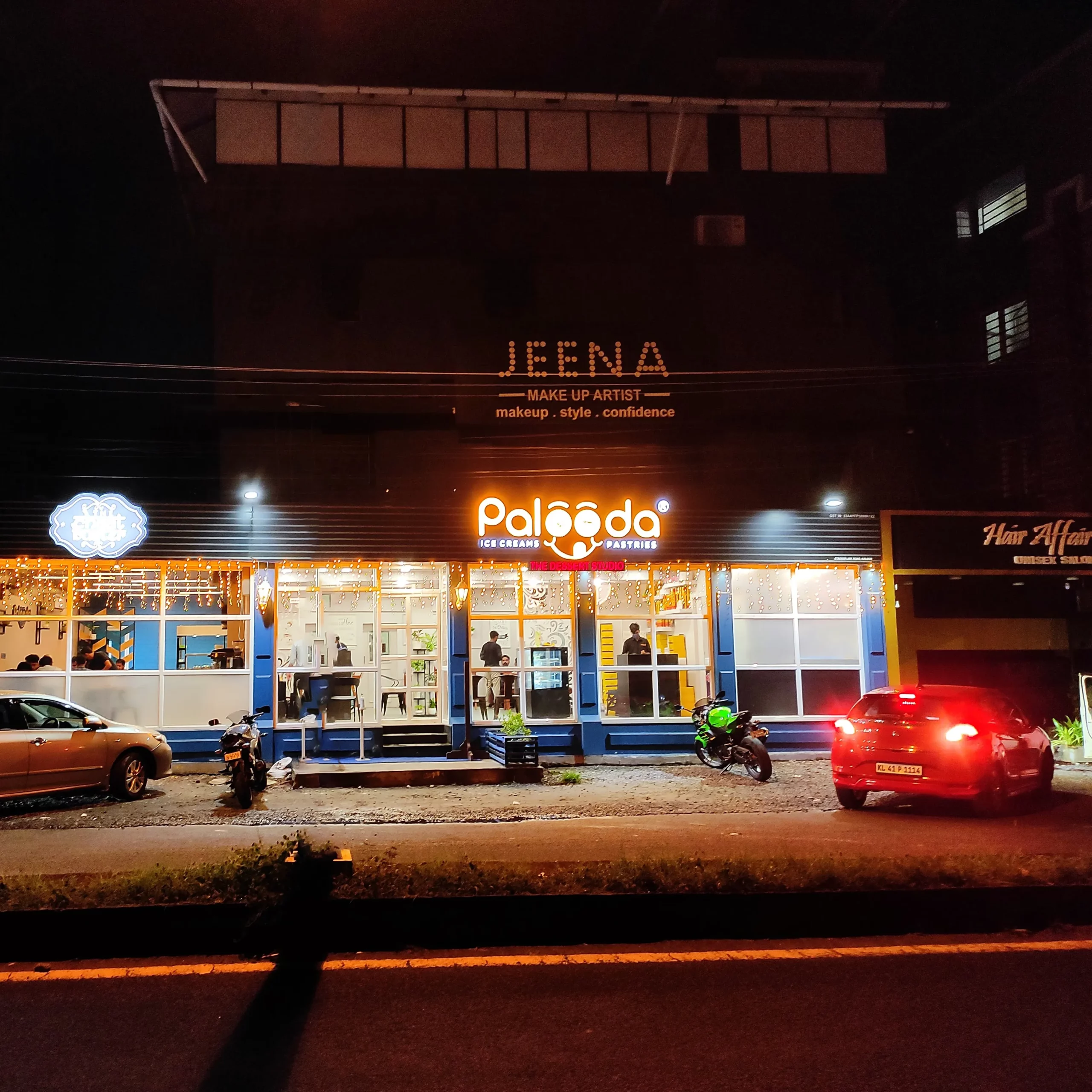 Palooda Night Vibe at Kochi